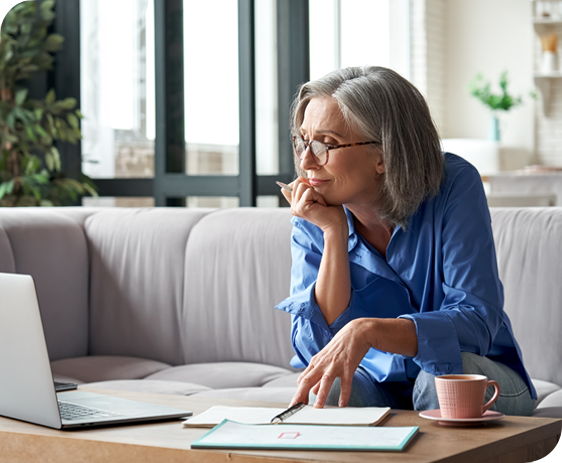 woman-looking-at-laptop